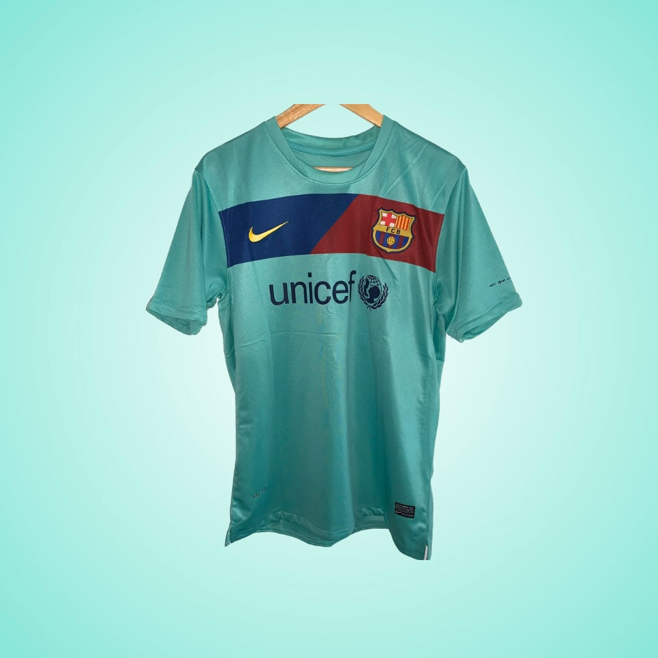 Barcelona 2010 11 away kit online