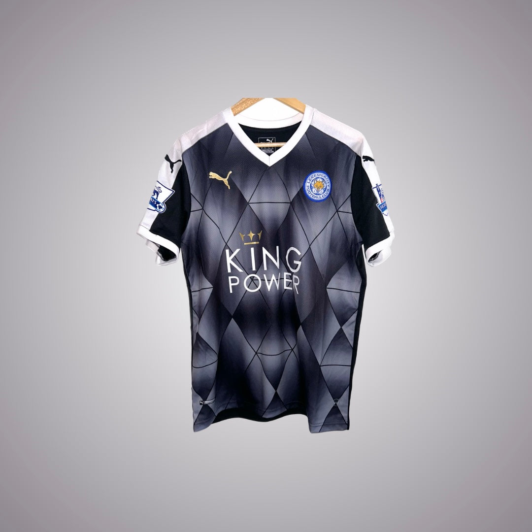 Leicester 2015/16 Away Shirt