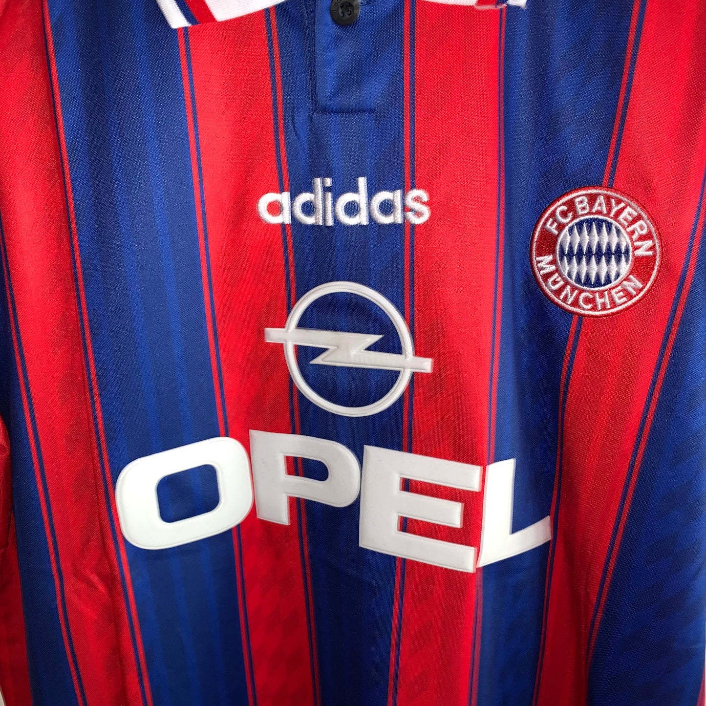 Bayern 1995/97 Home shirt