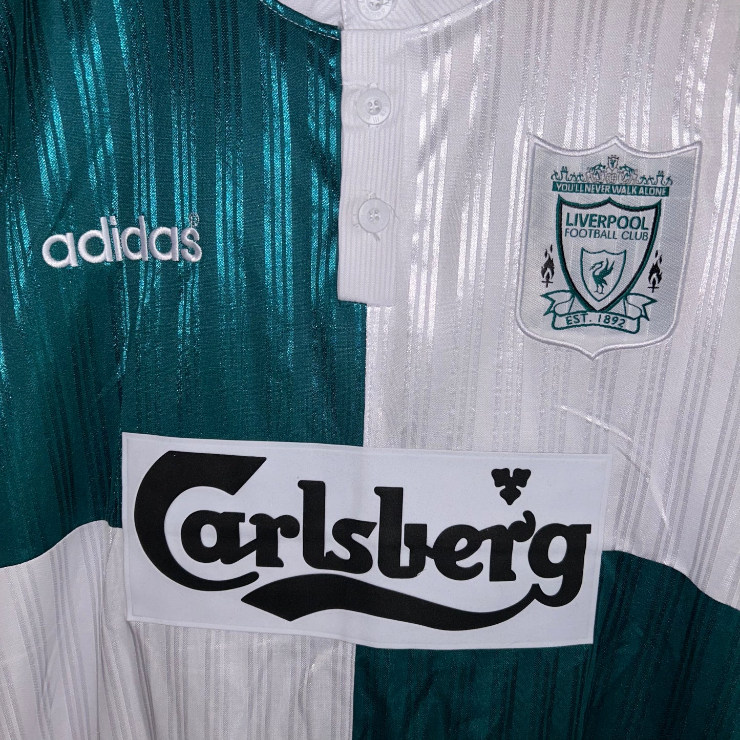 Liverpool 1995/96 Away Shirt